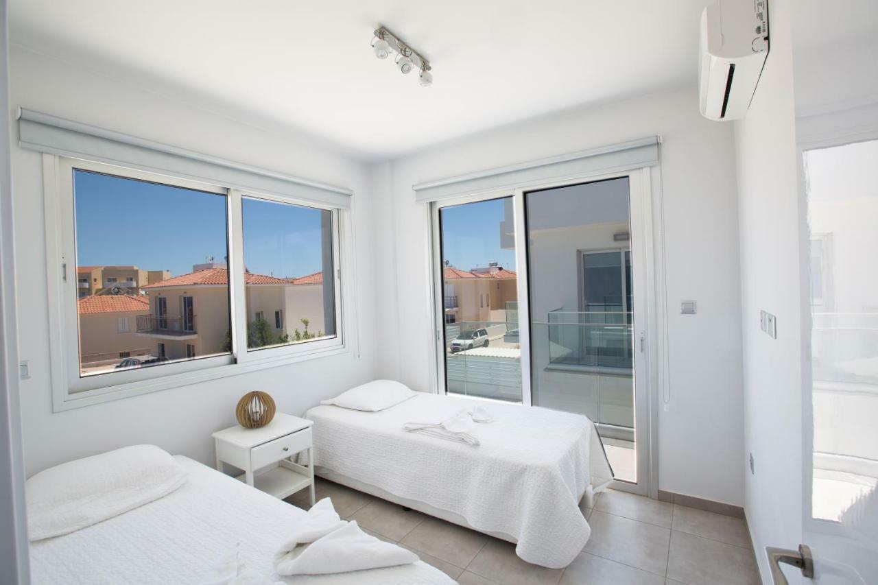 Kitsios Villas With Private Pool No2 Protaras Luaran gambar